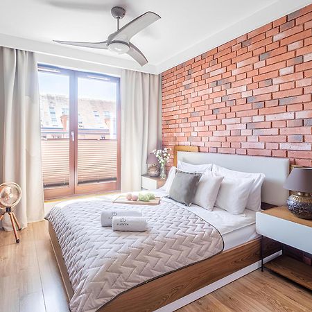 Flatbook - City Center Spa Apartments Motlawa Gdansk Luaran gambar