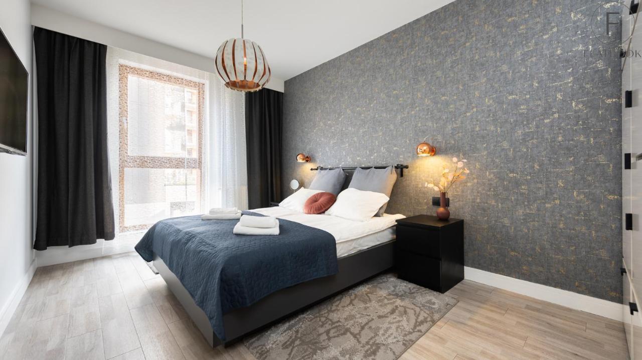 Flatbook - City Center Spa Apartments Motlawa Gdansk Luaran gambar